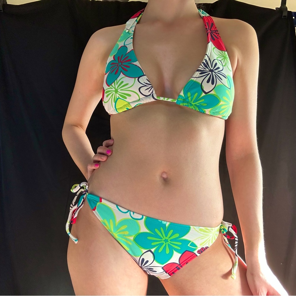 La Blanca Matching Bikini Set